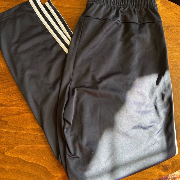 Adidas joggers - Picture 3 of 4